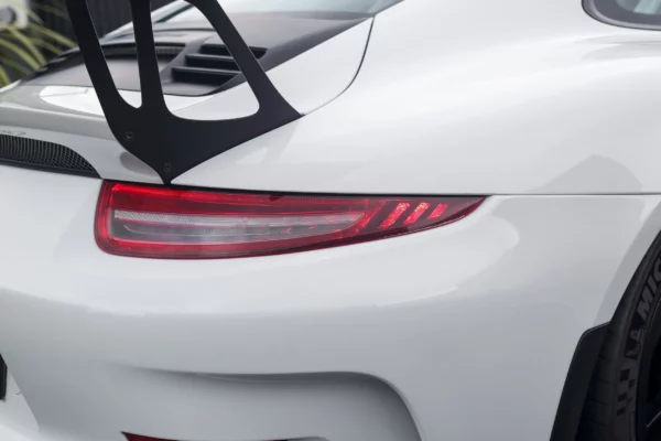 Porsche GT3RS 991 Blanche LV Motors & Legends