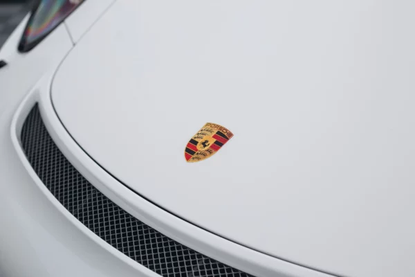 Porsche GT3RS 991 Blanche LV Motors & Legends