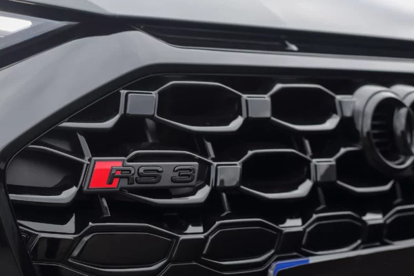 Audi RS3 8y Sportback Performance 407ch LV Motors & Legends