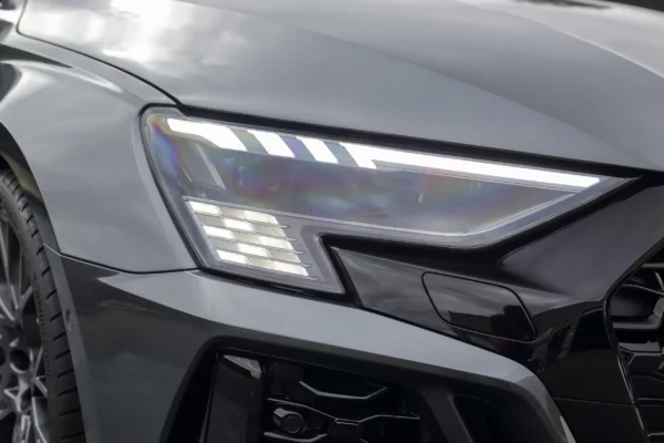 Audi RS3 8y Sportback Performance 407ch LV Motors & Legends