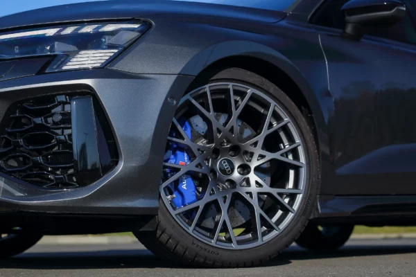 Audi RS3 8Y performance LV Motors & Legends