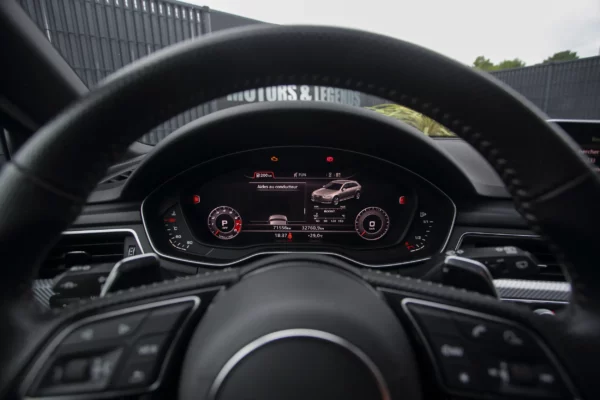 Audi RS4 B9 Noir LV Motors & Legends