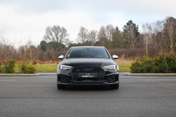 Audi RS4 B9 Noir LV Motors & Legends