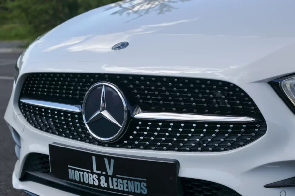 Mercedes Classe A Blanche LV Motors & Legends
