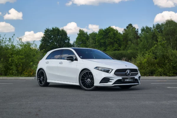 Mercedes Classe A Blanche LV Motors & Legends
