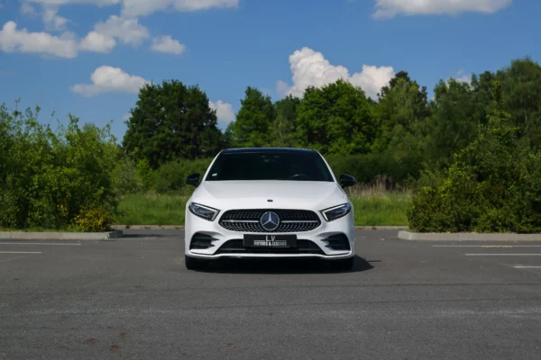 Mercedes Classe A Blanche LV Motors & Legends