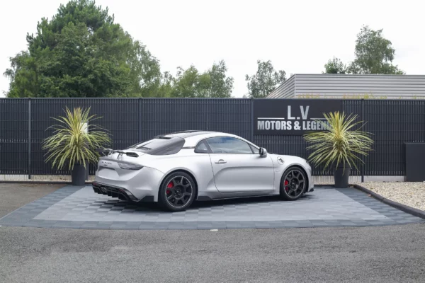 https://lv-motors-legends.com/wp-content/uploads/2025/08/A110R-70TH-Grise-LV-14.webp