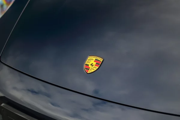 Porsche 992 Carrera 4 GTS 480 ch LV Motors & Legends