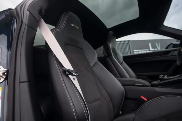 Porsche 992 Carrera 4 GTS 480 ch LV Motors & Legends