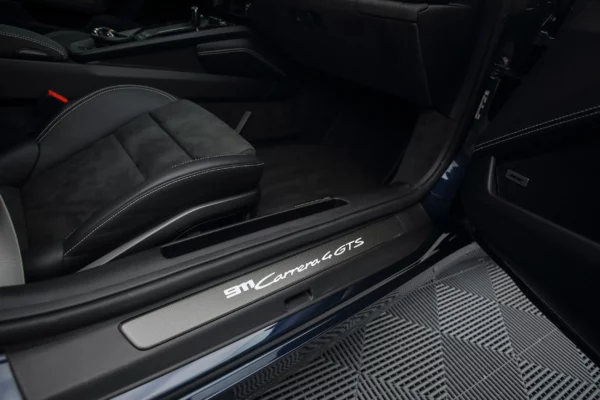 Porsche 992 Carrera 4 GTS 480 ch LV Motors & Legends