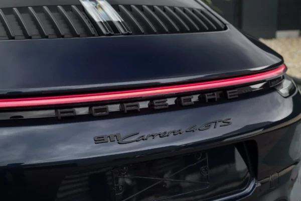 Porsche 992 Carrera 4 GTS 480 ch LV Motors & Legends