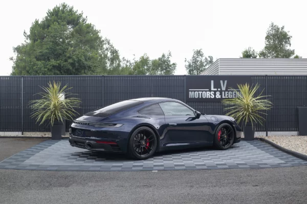 Porsche 992 Carrera 4 GTS 480 ch LV Motors & Legends