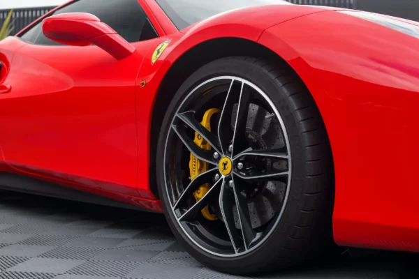 Ferrari 488 GTB 670 ch LV Motors & Legends