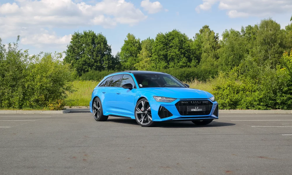 AUDI RS6 IV AVANT C8 bleu LV Motors & Legends